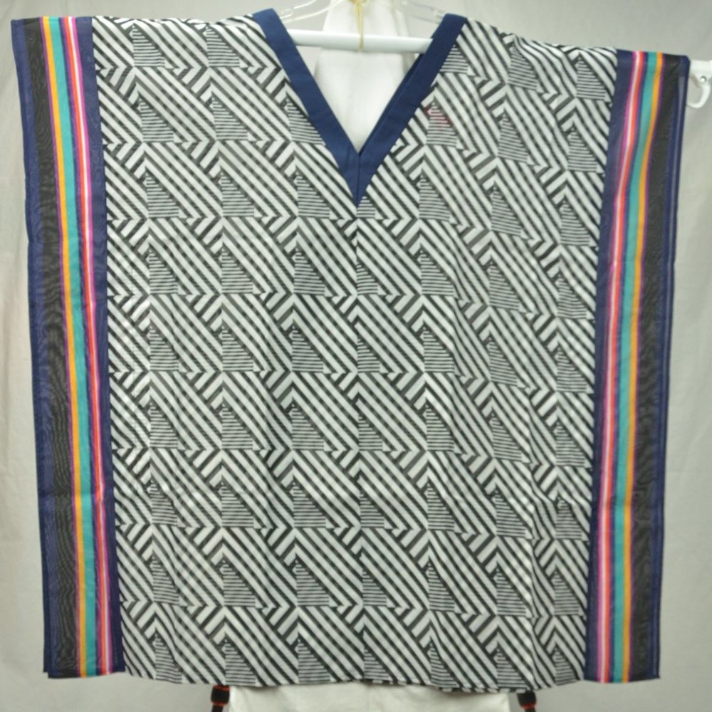 Ruby Ribbon Graphic Caftan - Picture 2 of 3